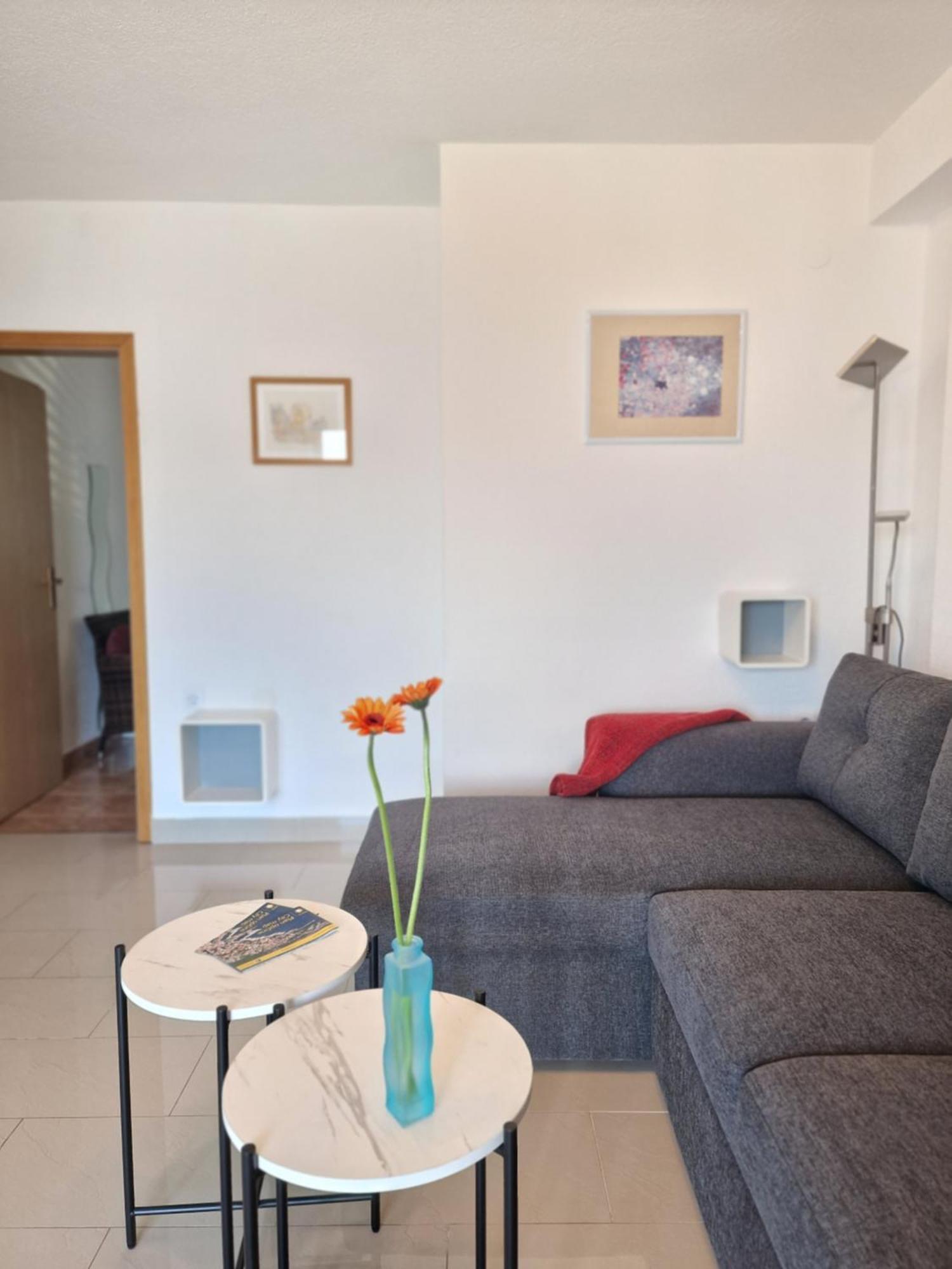 Apartments Silva With A View Of Sea Трогир Екстериор снимка