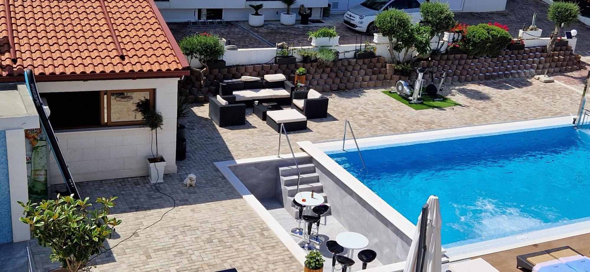 Apartments Silva With A View Of Sea Трогир Стая снимка